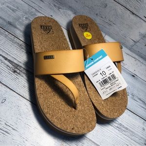Women’s reef sandals tan cork size 10 new with tag